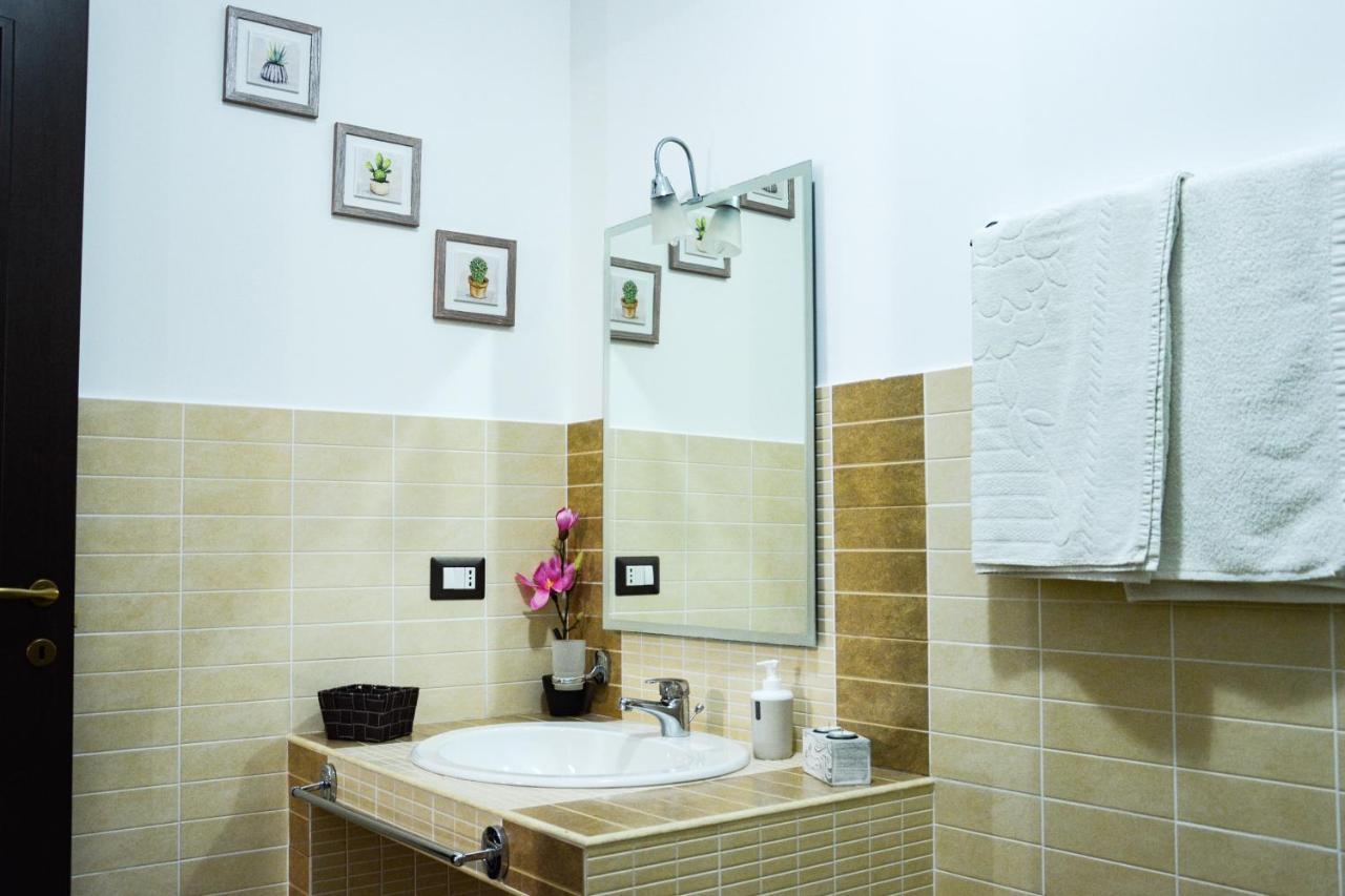 Capo dʼOrlando A Due Passi Dal Mare Bed & Breakfast エクステリア 写真